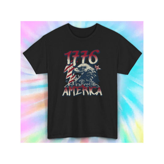 Patriotic Vintage America T Shirt with Lightning Design 1776 Spirit Classic Round Neck Breathable Cotton Tee for Casual Sports and Holidays