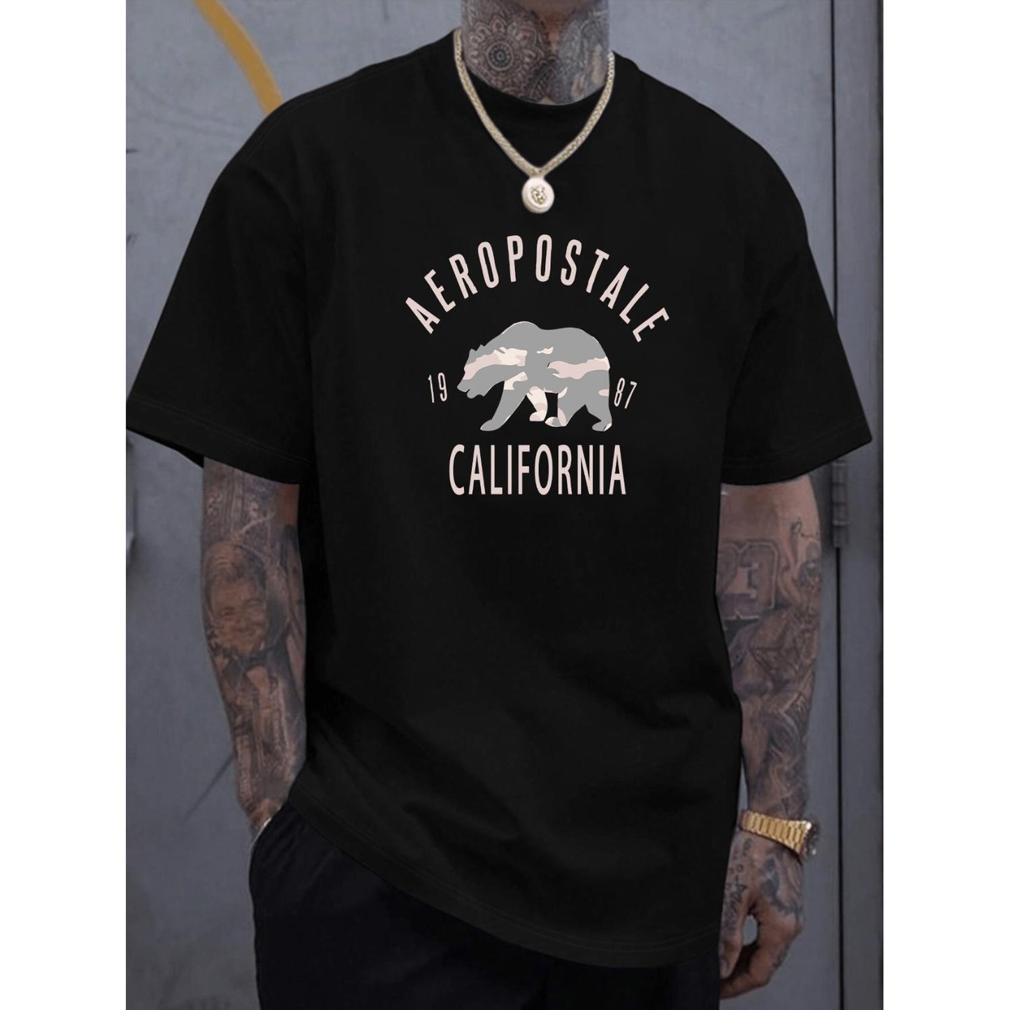 Lightweight Mens Casual California Graphic T Shirt with Bear Illustration Short Sleeve Summer Comfortable Tee in Plus Size White