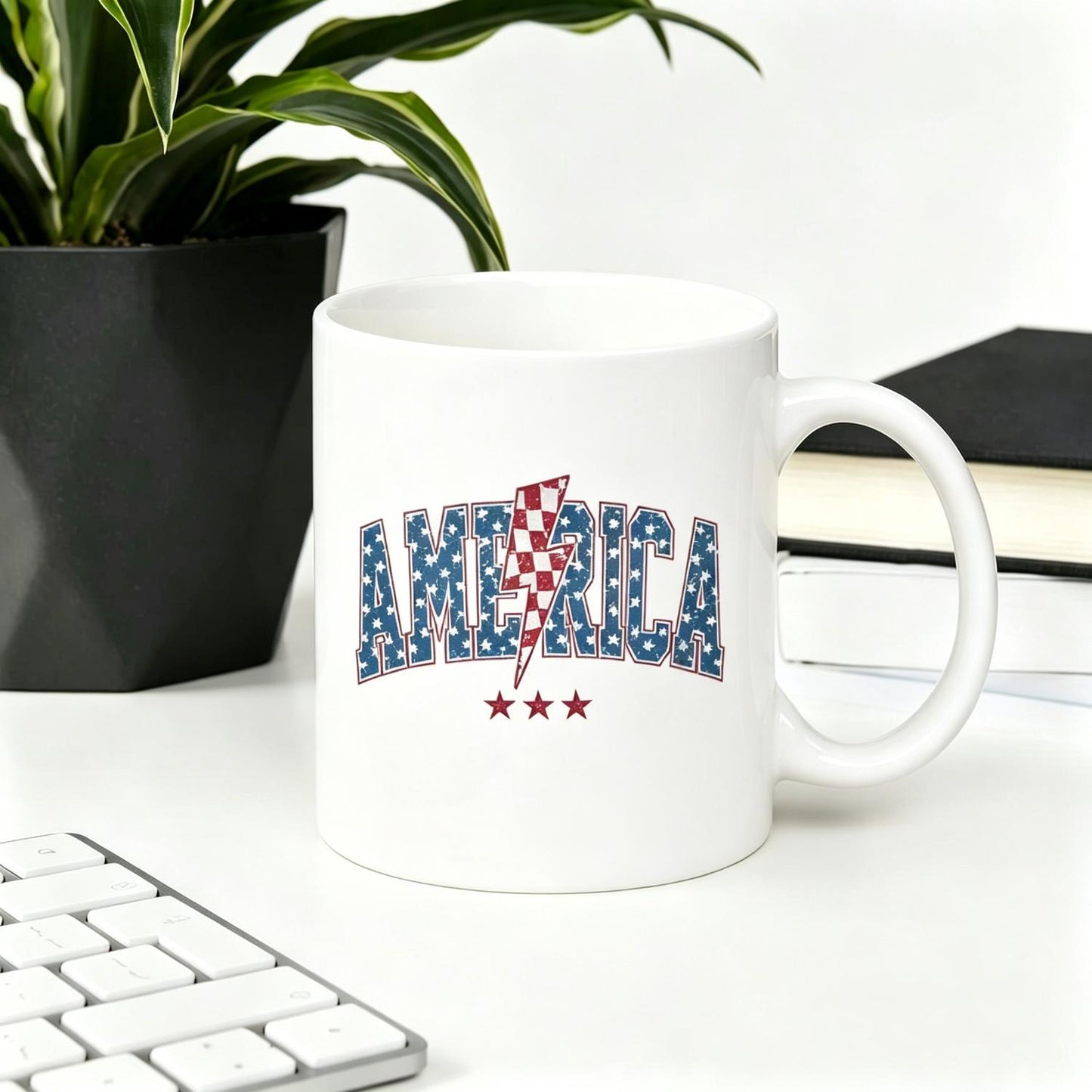 America Retro Lightening Bolt USA Patriotic Independence Day Fourth Of July Reusable Coffee Cups Independence Day 11Oz Ceramic Mug